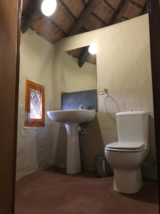 Kwakunje Guest Lodge ダンディー エクステリア 写真