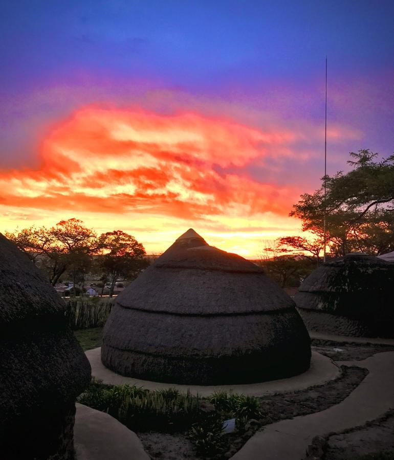 Kwakunje Guest Lodge ダンディー エクステリア 写真